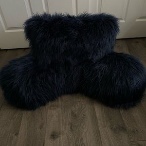 PB teen FLUFFY NAVY COVER FOR LOUNGE PILLOW